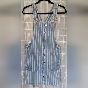 CHARLOTTE RUSSE ladies stripped jean romper/jumper Size Med